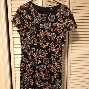 Floral cap sleeve dress